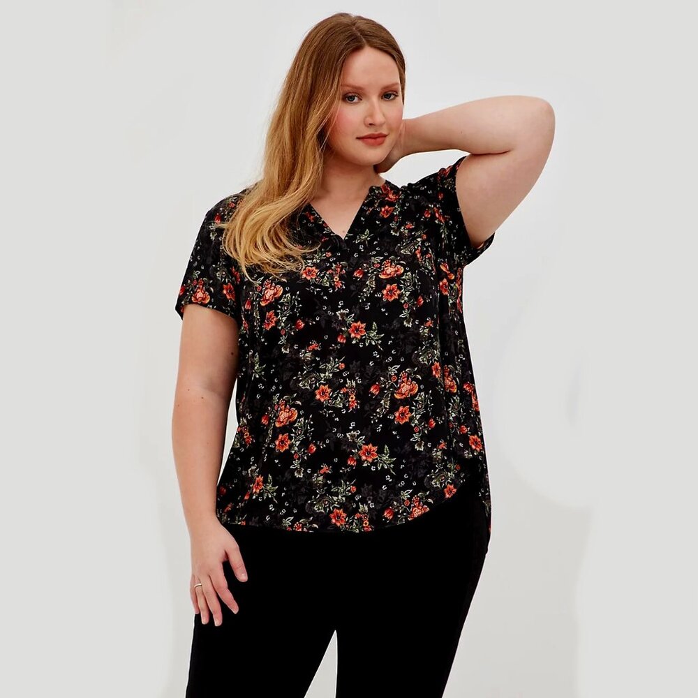 TORRID - Split Front Blouse - Georgette Floral Black Size 4
